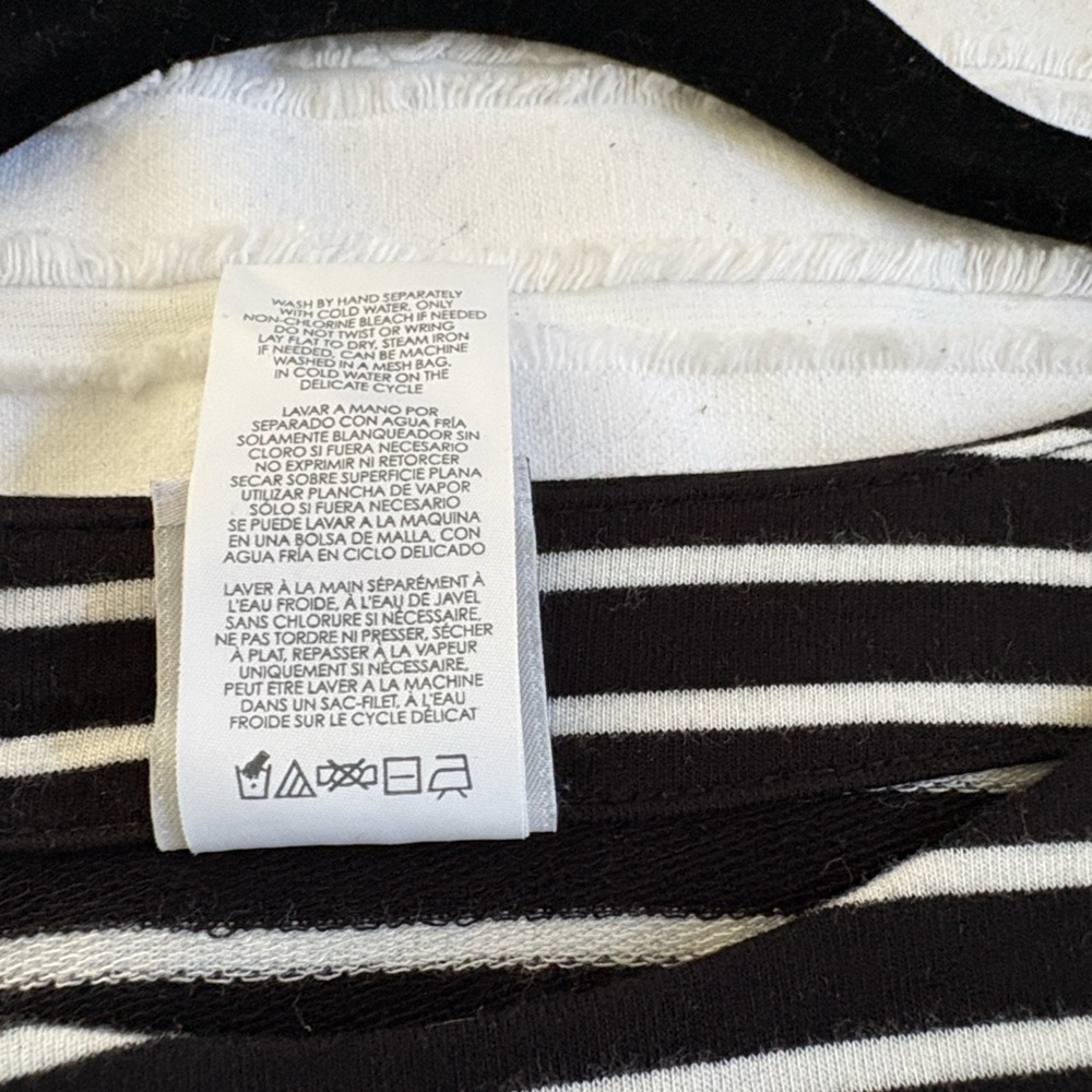 Cabi Side Snap Tee #6332 NWOT - Picture 11 of 11